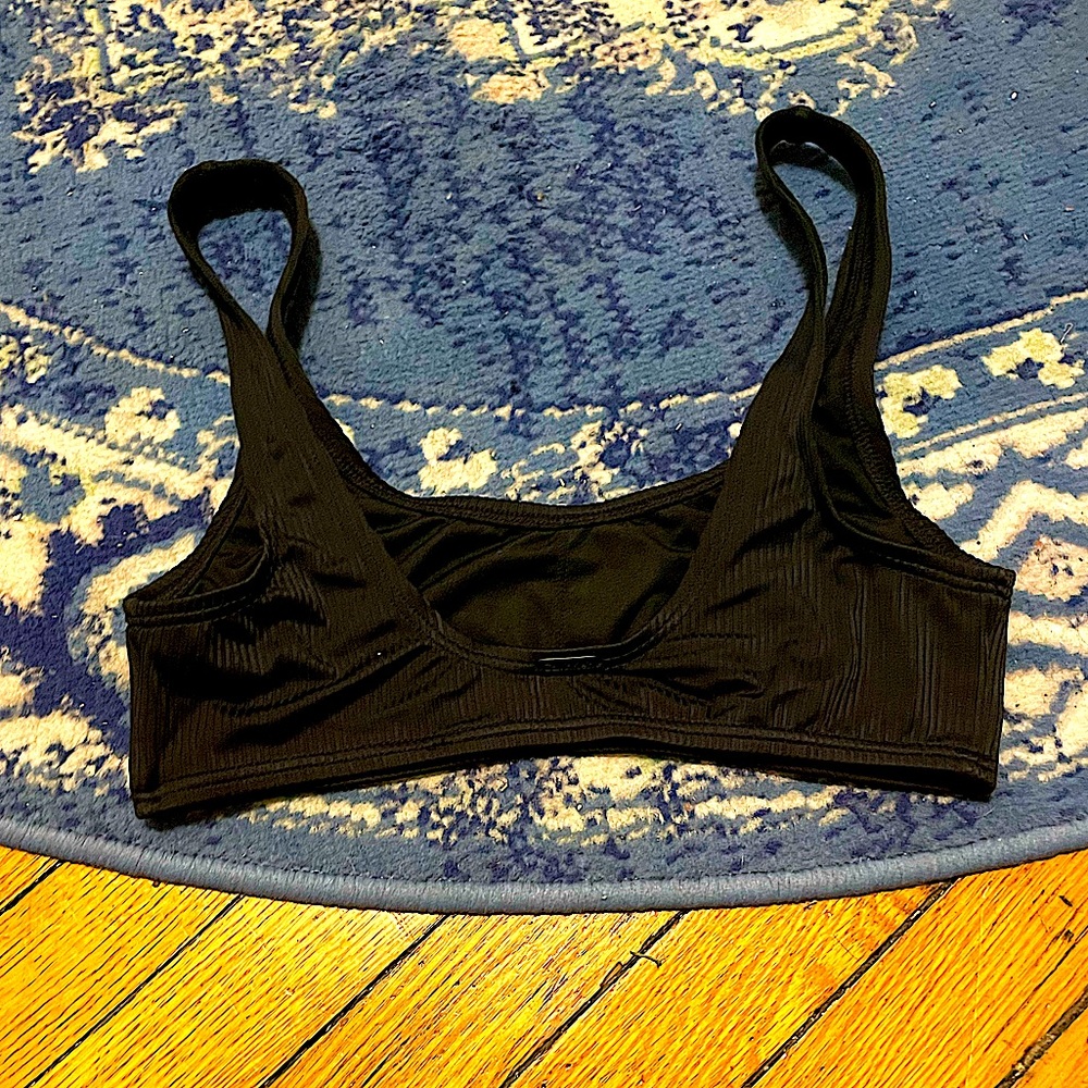 NWT Calvin Klein Ribbed Bikini Top - Picture 5 of 11